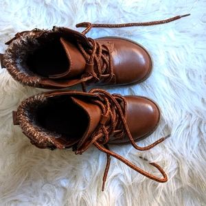 Pre owned toddler girl boots